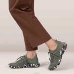 Carly Arch Support Sneakers Aetrex Women Olive Camo XLXT0259 - Image 9